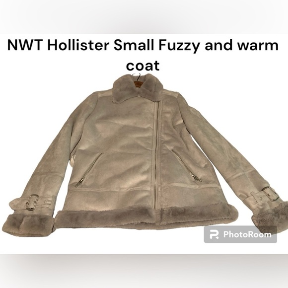 NWT Hollister small super warm and fuzzy faux suede and faux fur coat